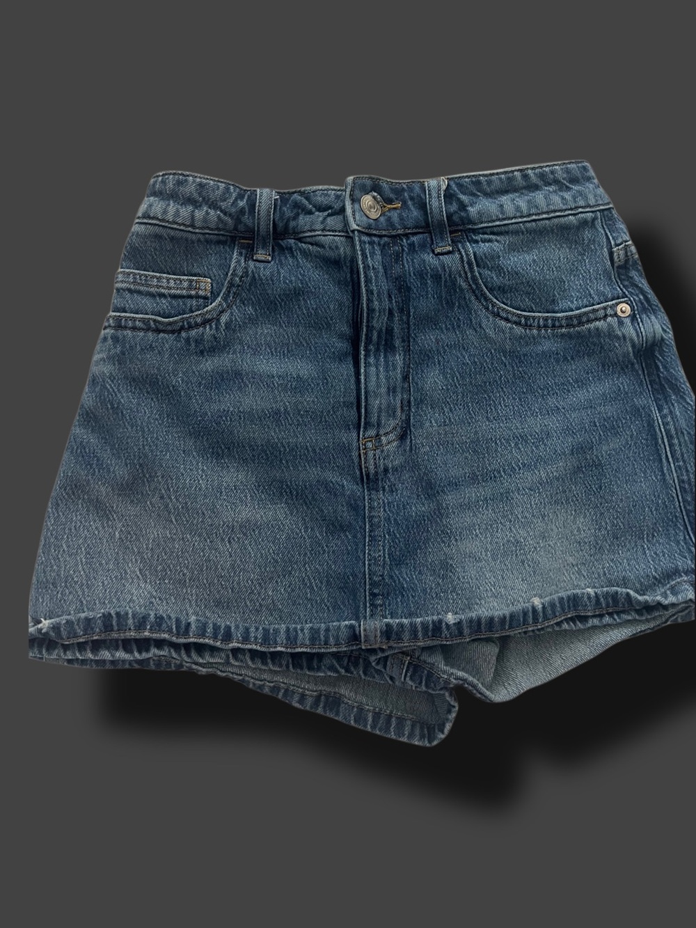H&M Women’s Blue Denim Skort with Pockets
